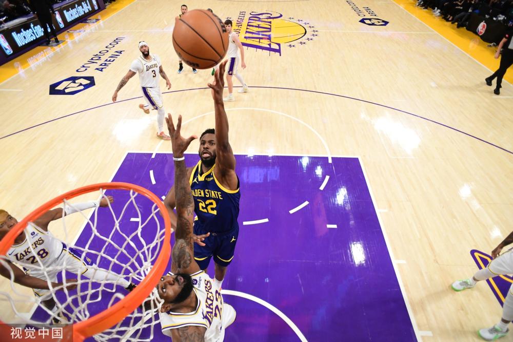 这位年轻的 这位年轻的