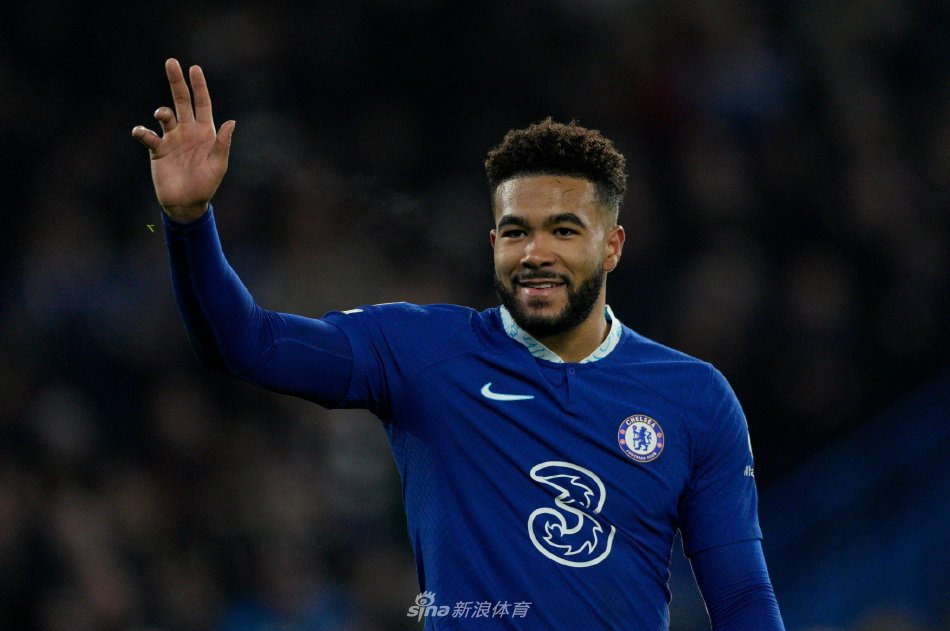 后防的稳固 后防的稳固