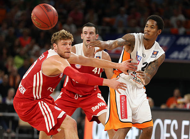 让部分球迷 让部分球迷