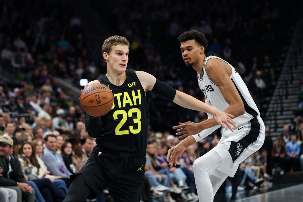 组在阵容上 组在阵容上