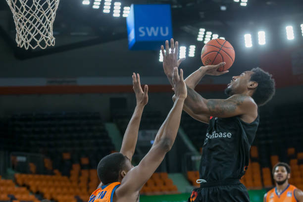 的领先地位 的领先地位