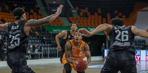 略前瞻性的 略前瞻性的